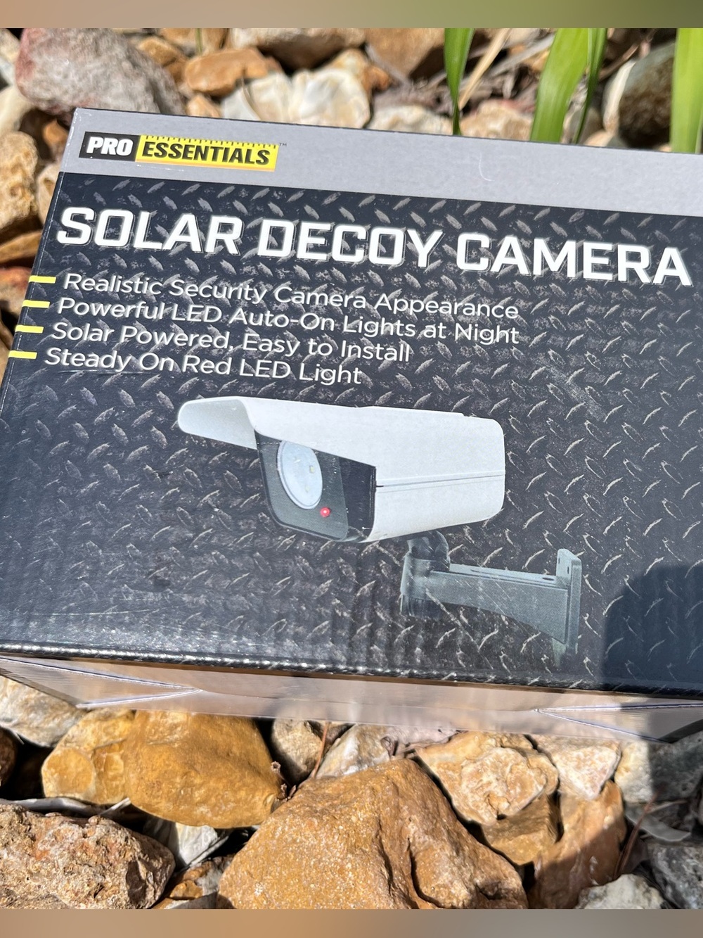 Room Essentials Solar Decoy Camera - White